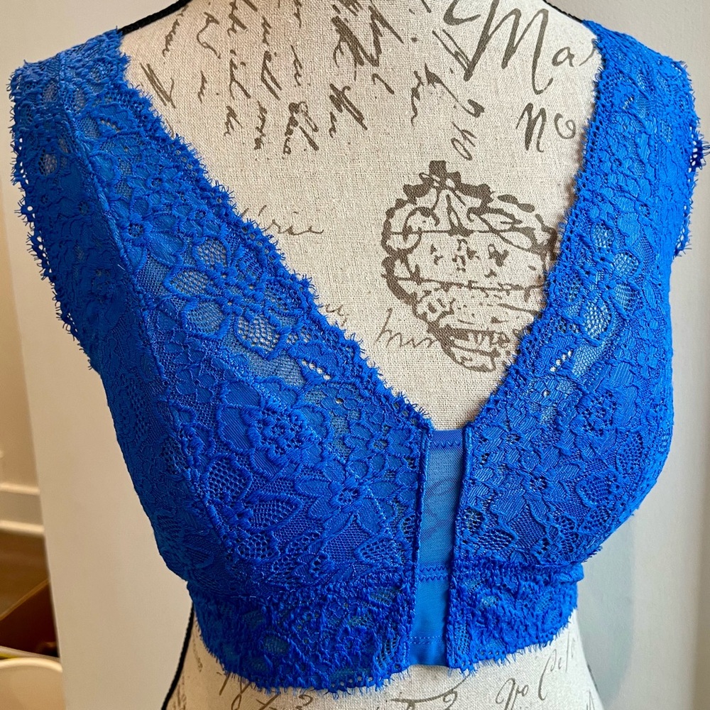 aerie Blue Lace Bralette Women’s Size Large Racerback